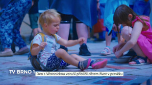 Den s Věstonickou venuší přiblížil dětem život v pravěku