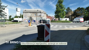 Kšírova ulice je uzavřena, řidiči musí využívat objízdné trasy